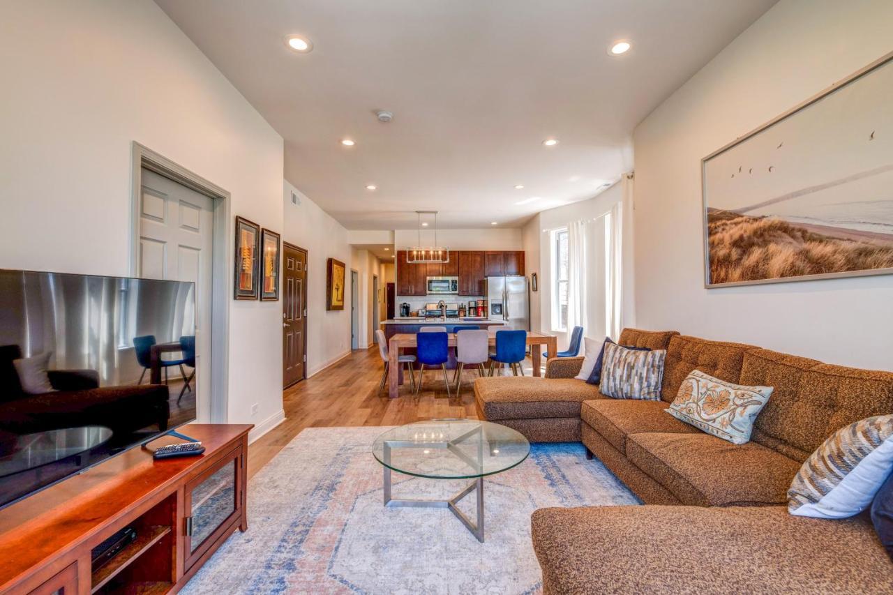 Spacious 5-Br Apt Next To Transit Free Parking Chicago Exterior foto